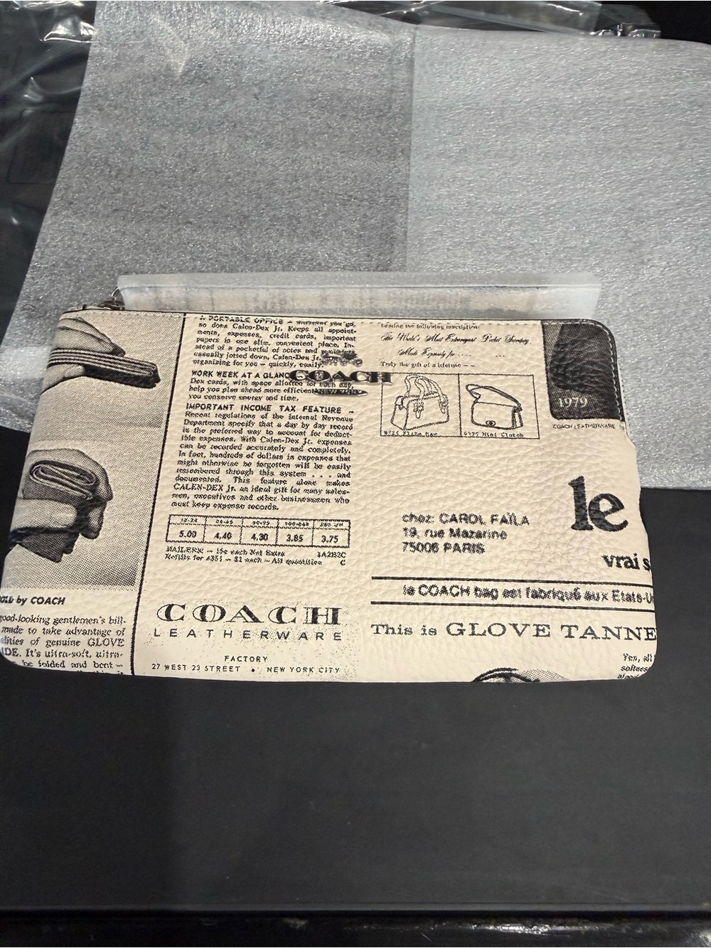 COACH Newspaper Print Wristlet - Picture 4 of 7